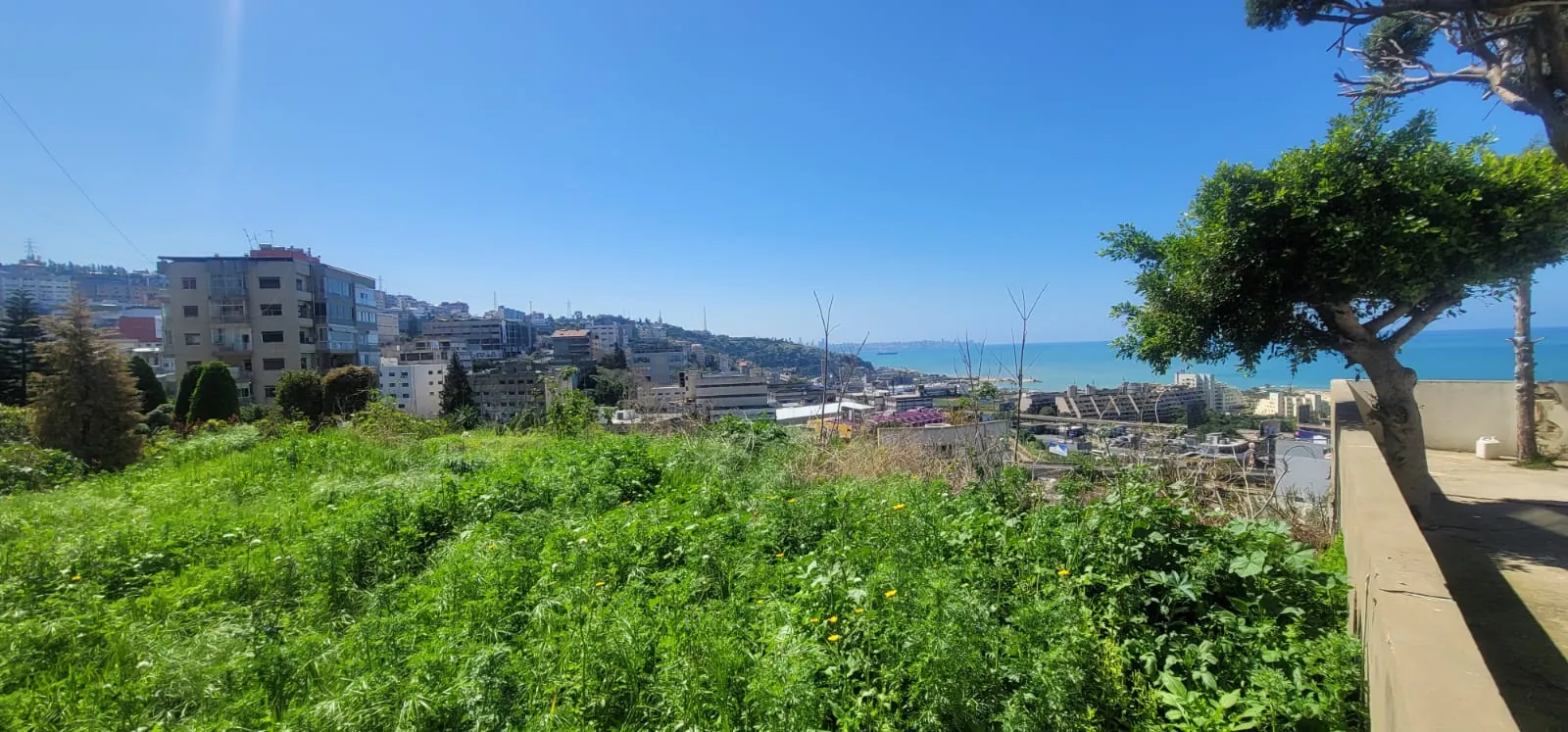 A 862 SQM Unique Land For Sale in Zouk Mosbeh — الصورة 2