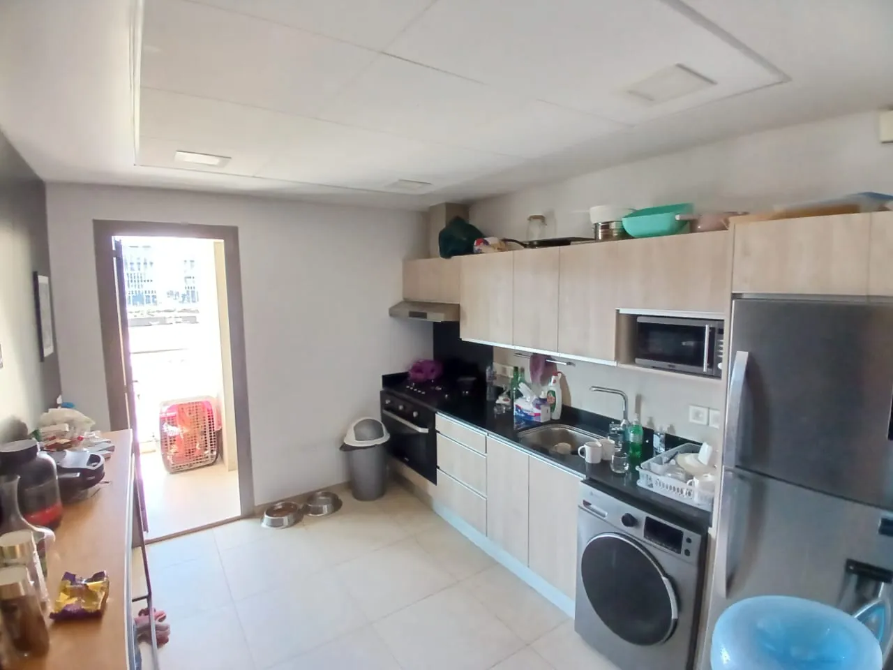 An Unfurnished Apartment For Rent in Waterfront, Dbayeh — الصورة 3
