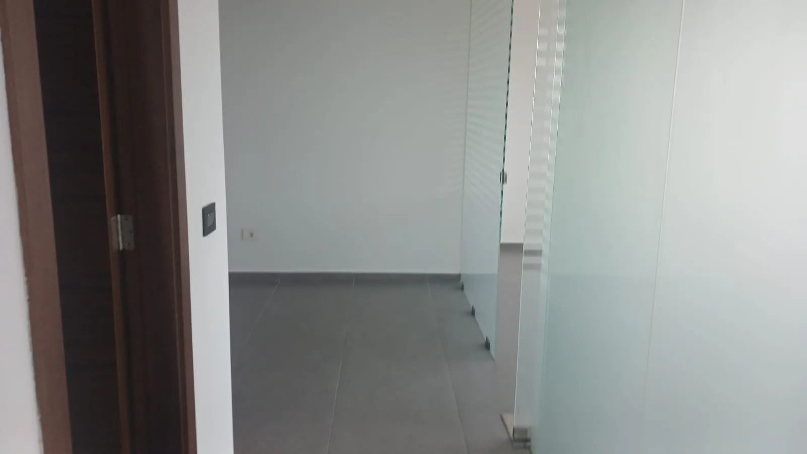 A 88 SQM Office For Rent in Sin El Fil — photo 4