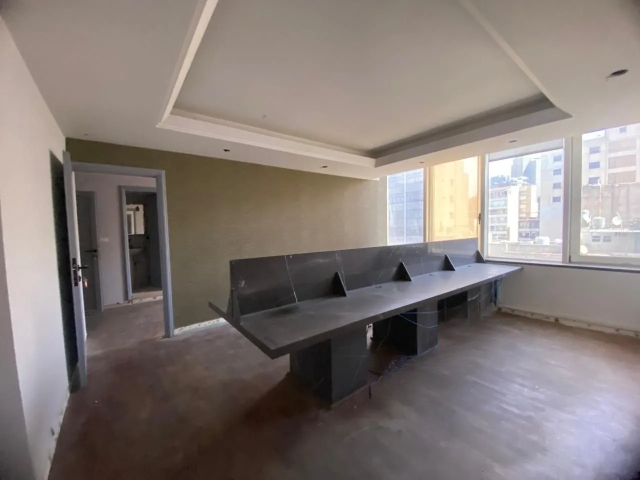 Office For Sale in a Commercial Building in Verdun, Beirut