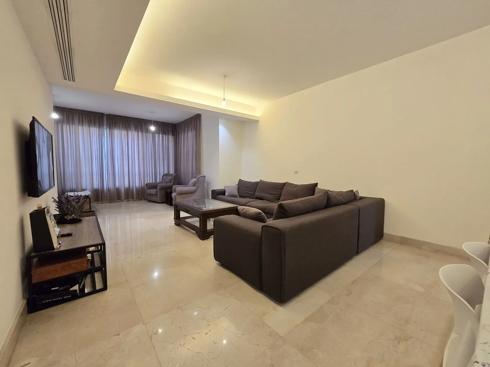 3-Bedroom Apartment in Great Location For Sale in Achrafieh, Sassine