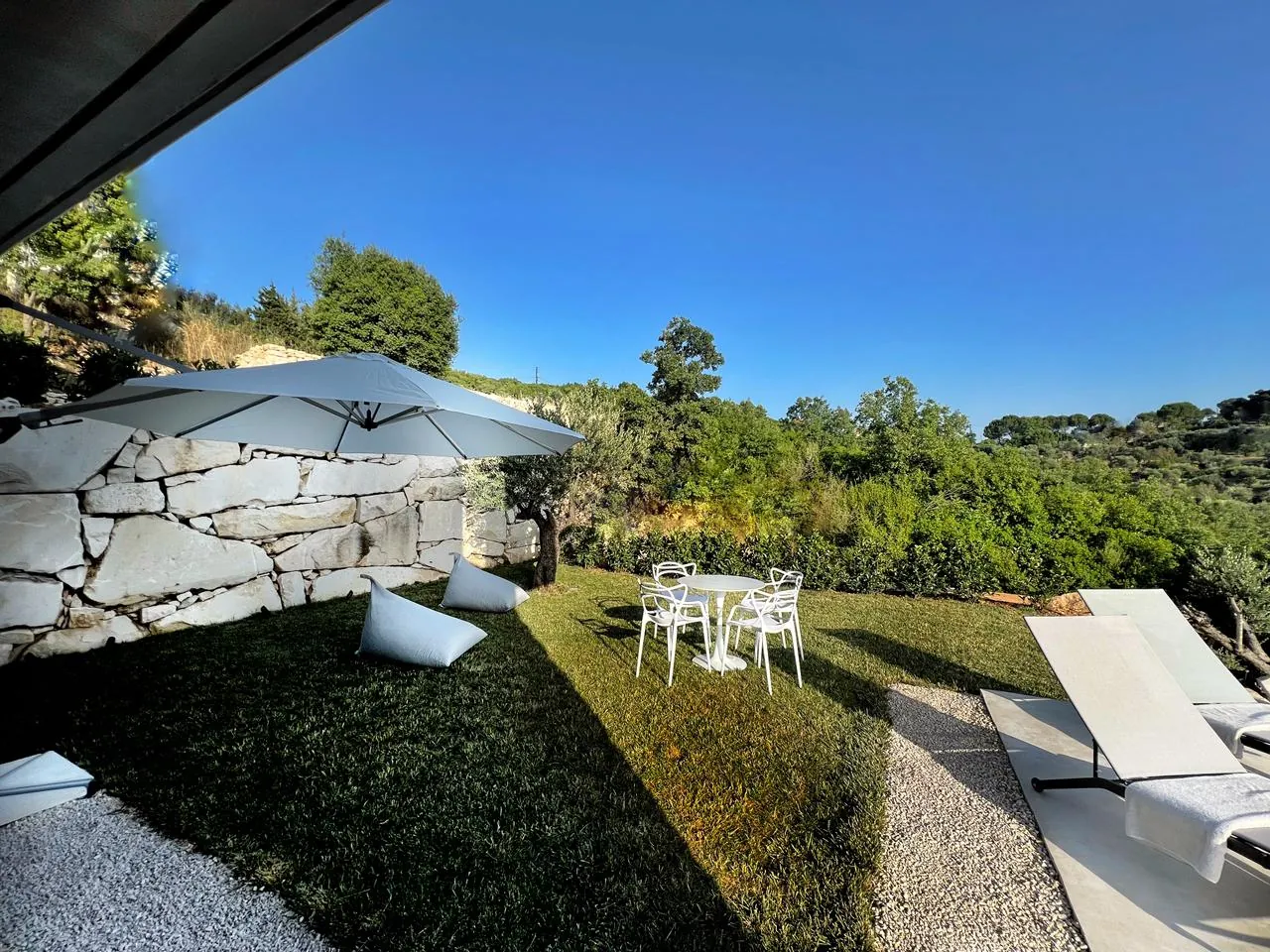 Luxurious high-End finishing Loft For Sale in Batroun — الصورة 2