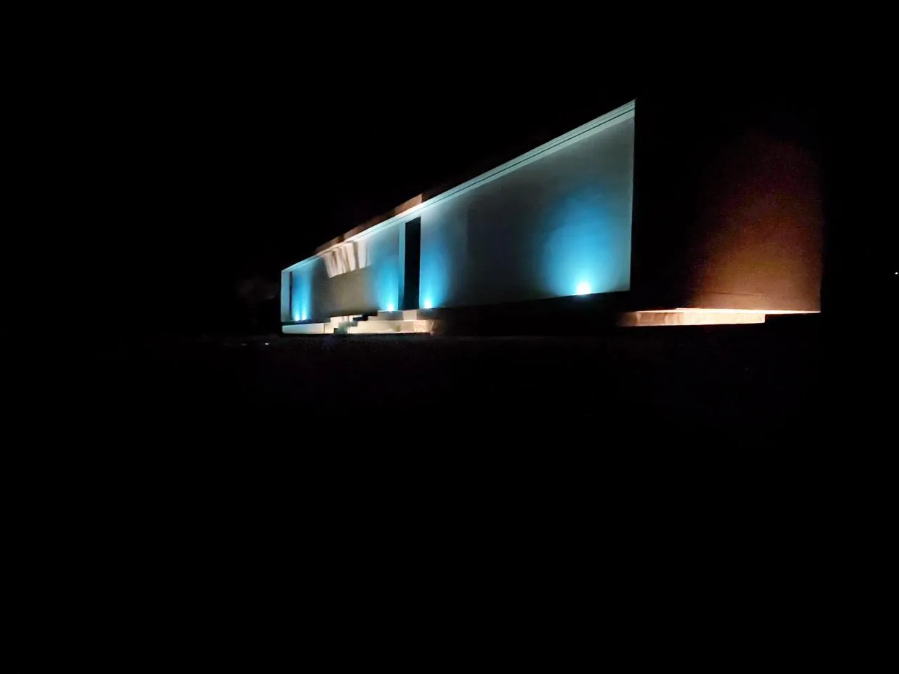 Luxurious high-End finishing Loft For Sale in Batroun — الصورة 5