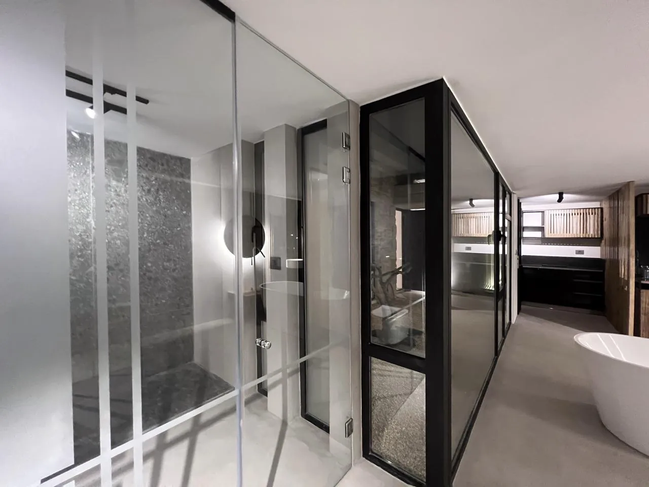 Luxurious high-End finishing Loft For Sale in Batroun — الصورة 7