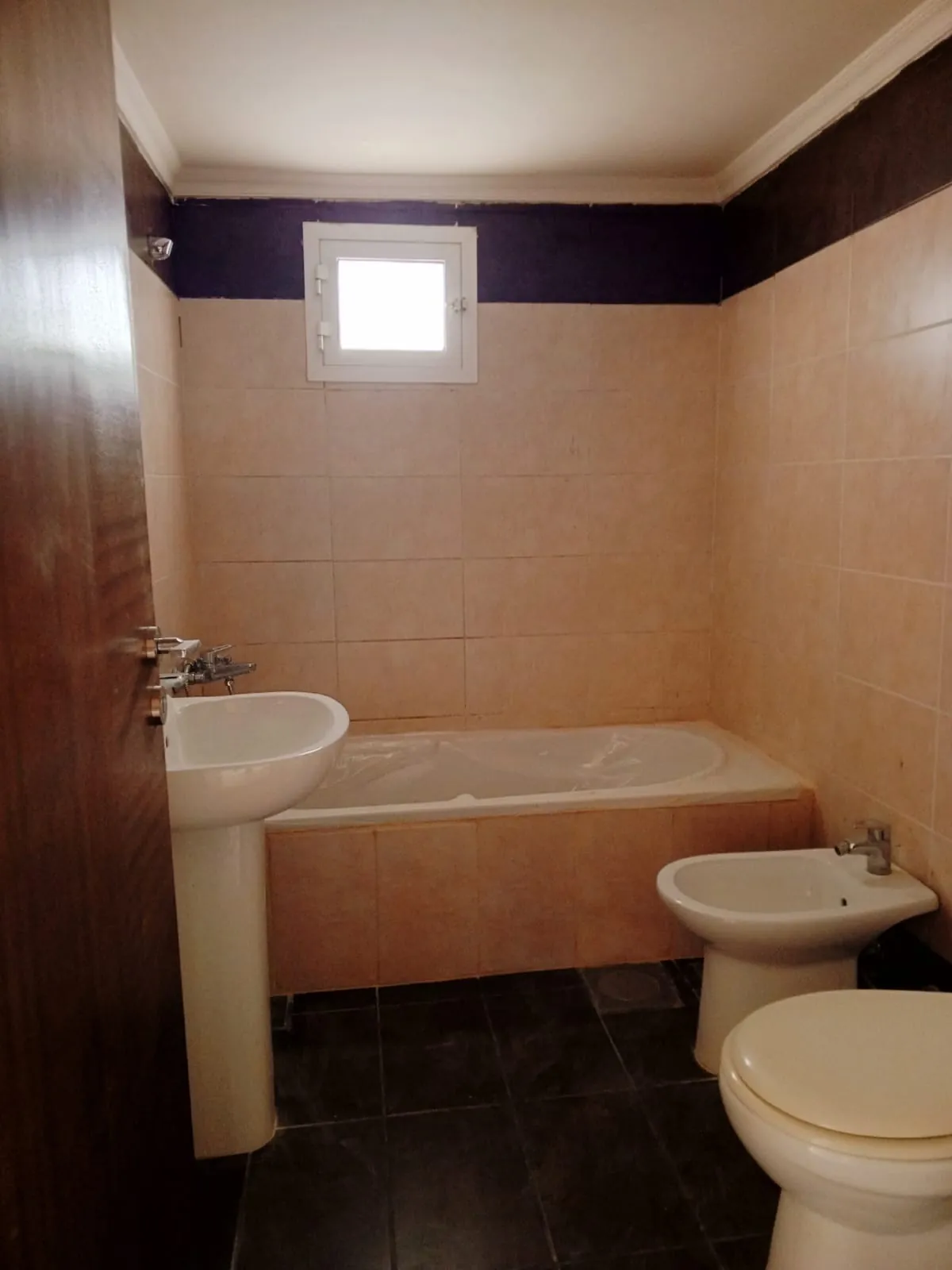 3-Bedroom Apartment For Sale in Edde, Jbeil — الصورة 9