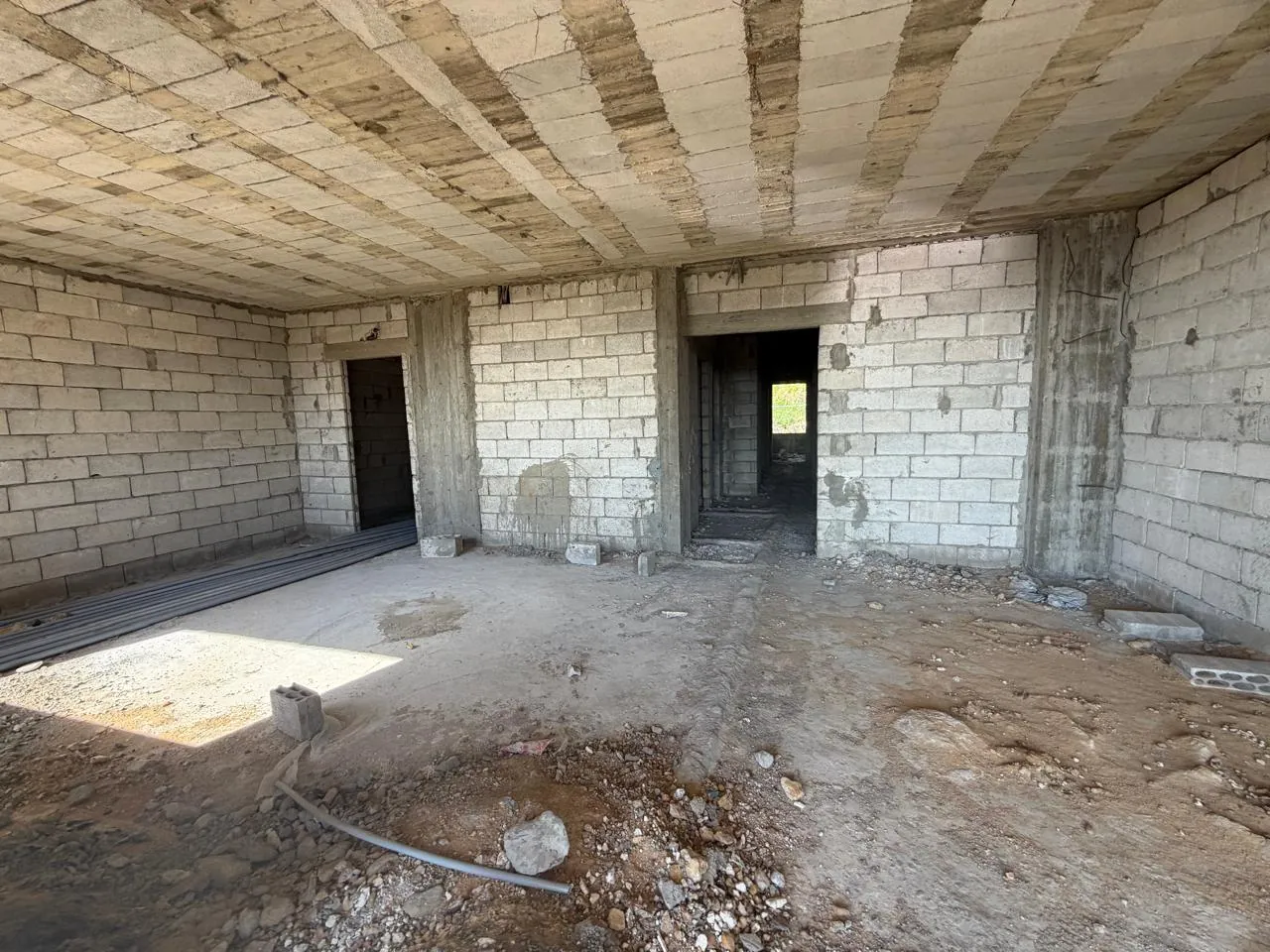 Residential Building For Sale in A Prime Location in Edde, Jbeil — الصورة 8