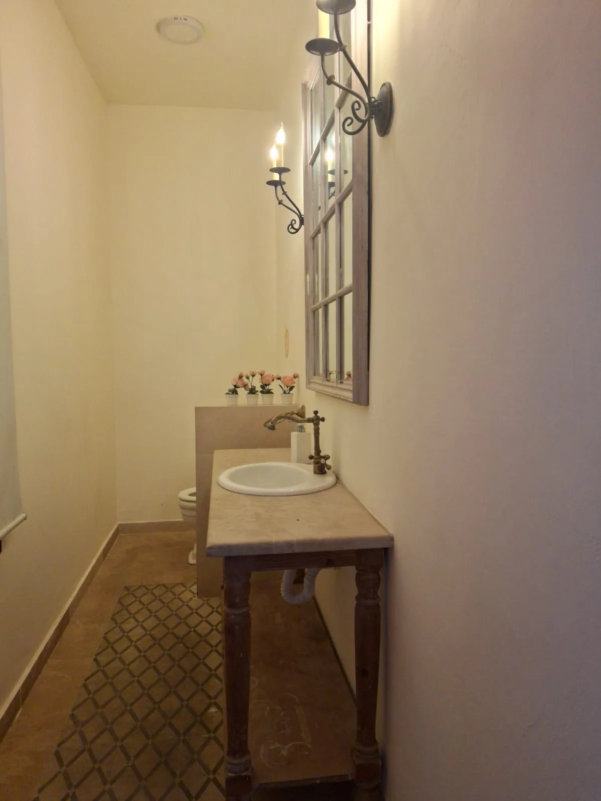 Traditional Lebanese House For Sale in Smar Jbeil, Batroun — الصورة 9