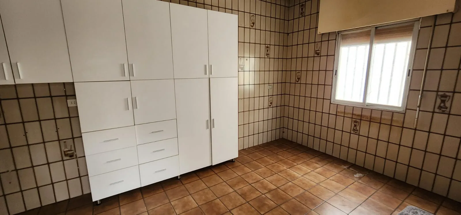Spacious Apartment For Rent in Bkenneya — الصورة 5