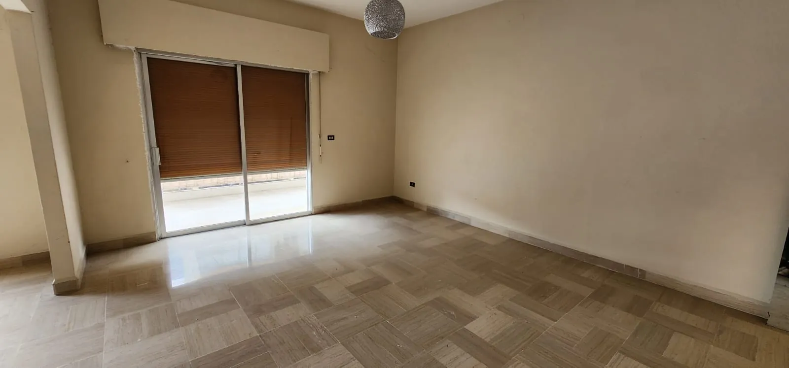 Spacious Apartment For Rent in Bkenneya — الصورة 7