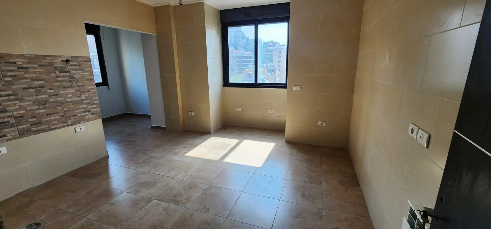 Super Deluxe Apartment For Sale in Bsalim — الصورة 8
