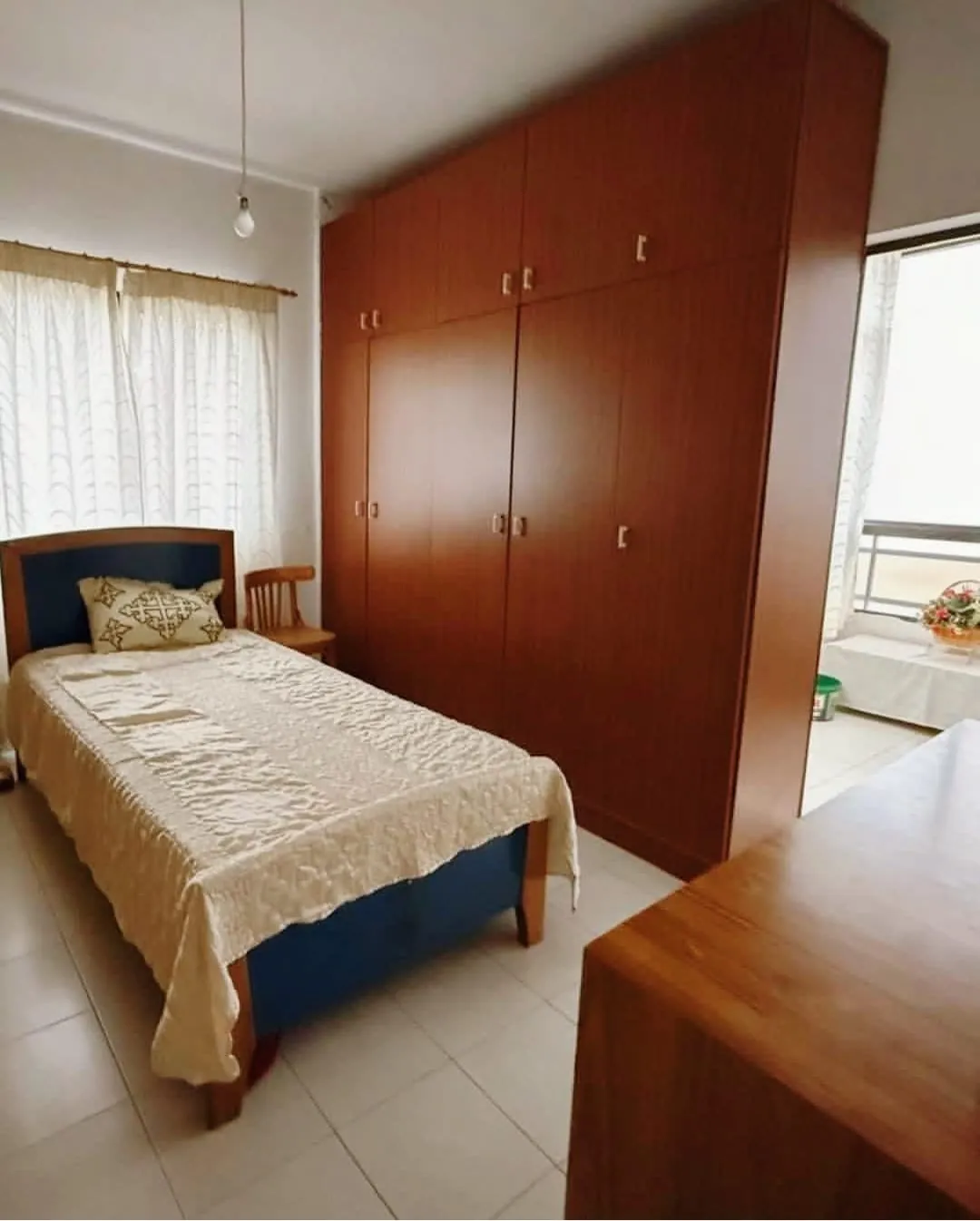 Semi-Furnished Apartment With Sea View For Sale in Adma — الصورة 6