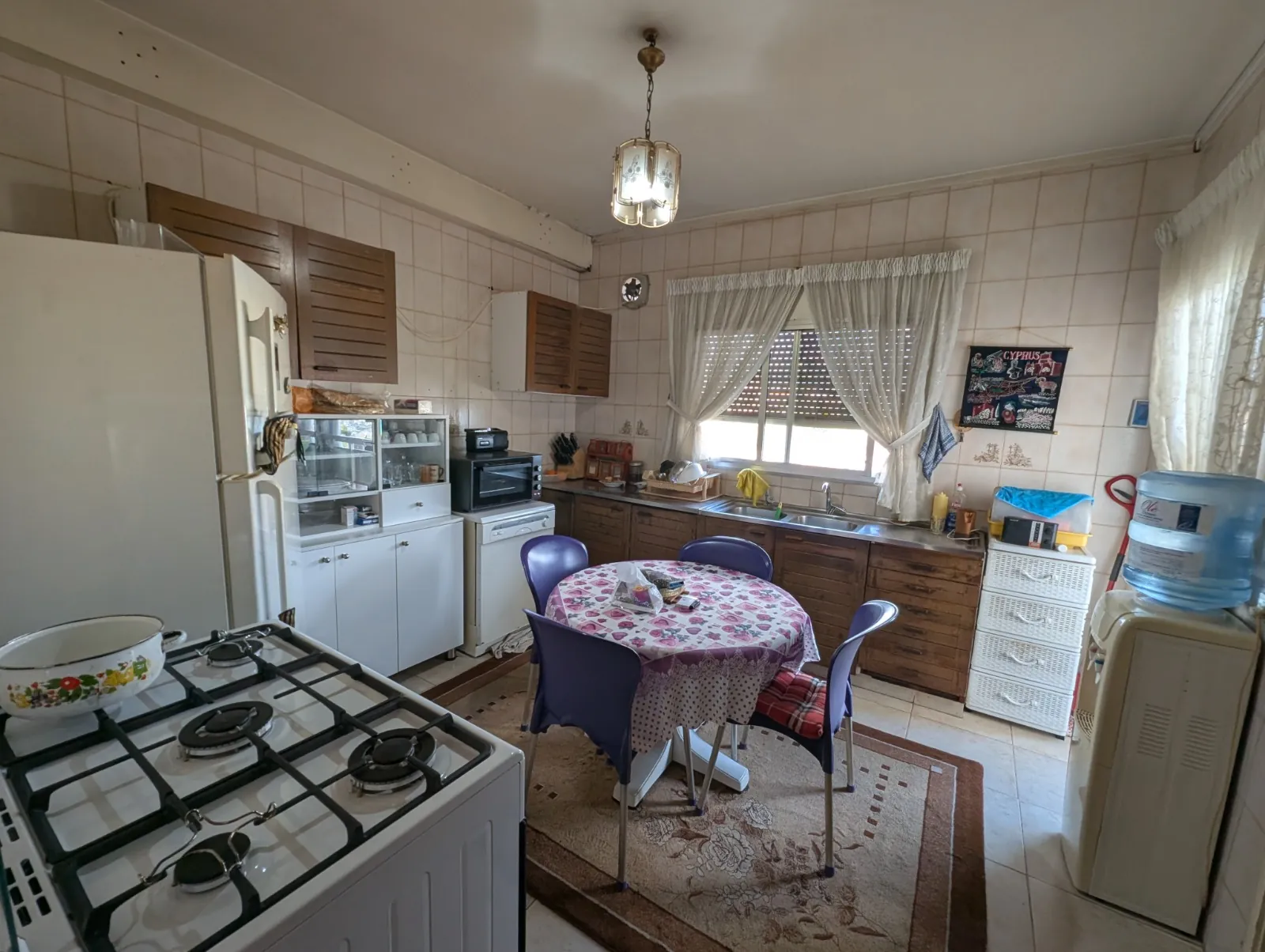 Bright Apartment with Panoramic Mountain View For Sale in Ajaltoun — الصورة 8