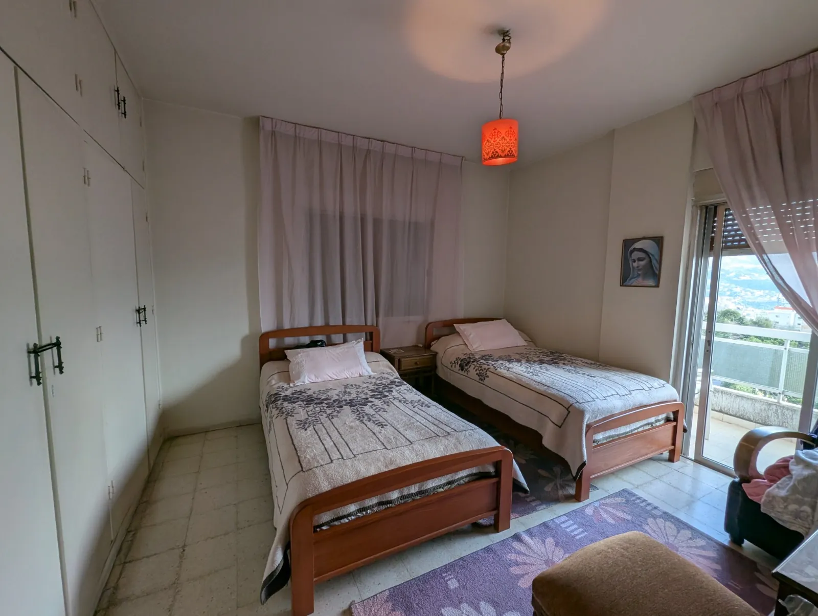 Bright Apartment with Panoramic Mountain View For Sale in Ajaltoun — الصورة 9
