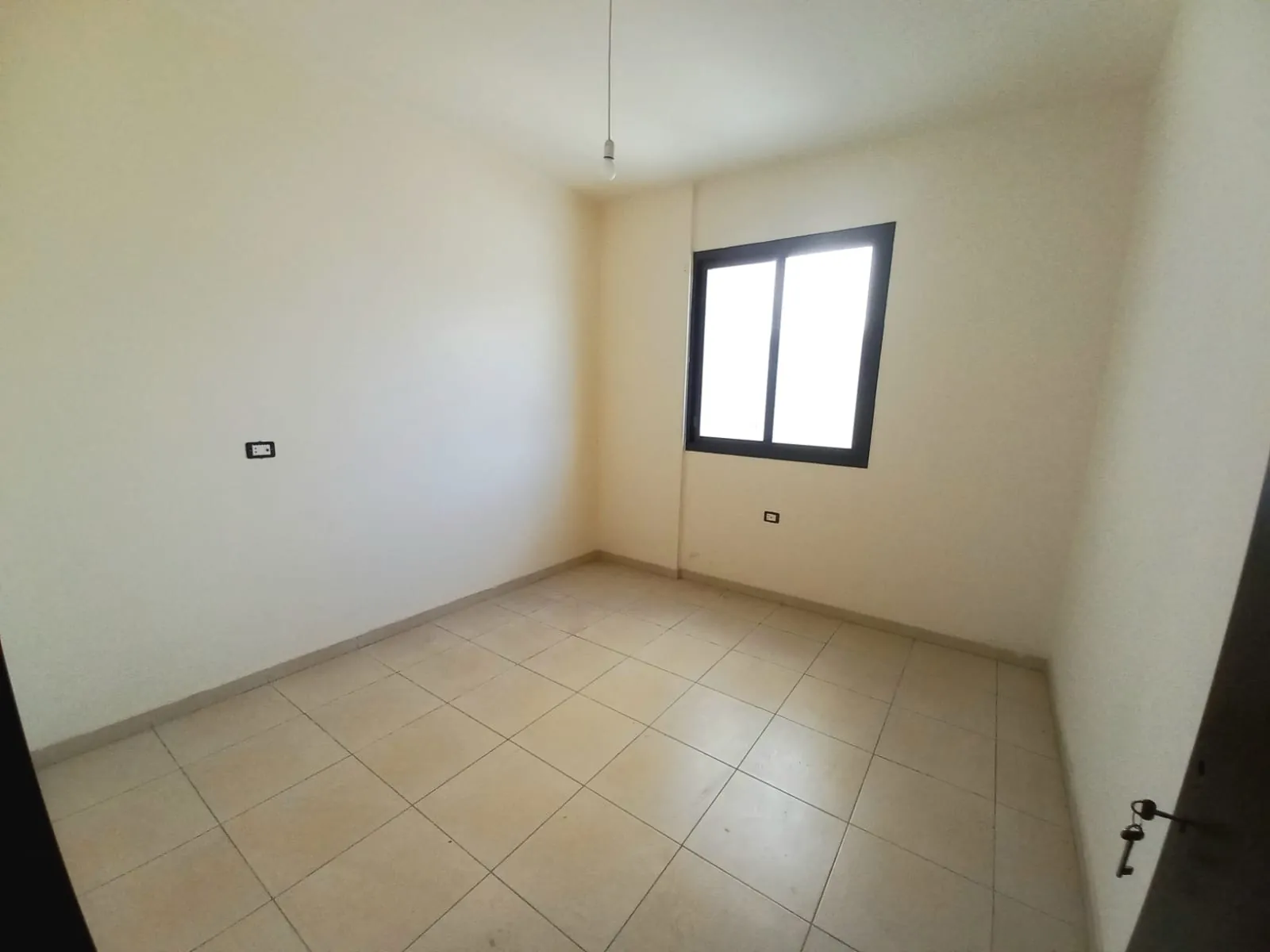 Brand New! 2-Bedroom Apartment For Sale in Bouchrieh — الصورة 4