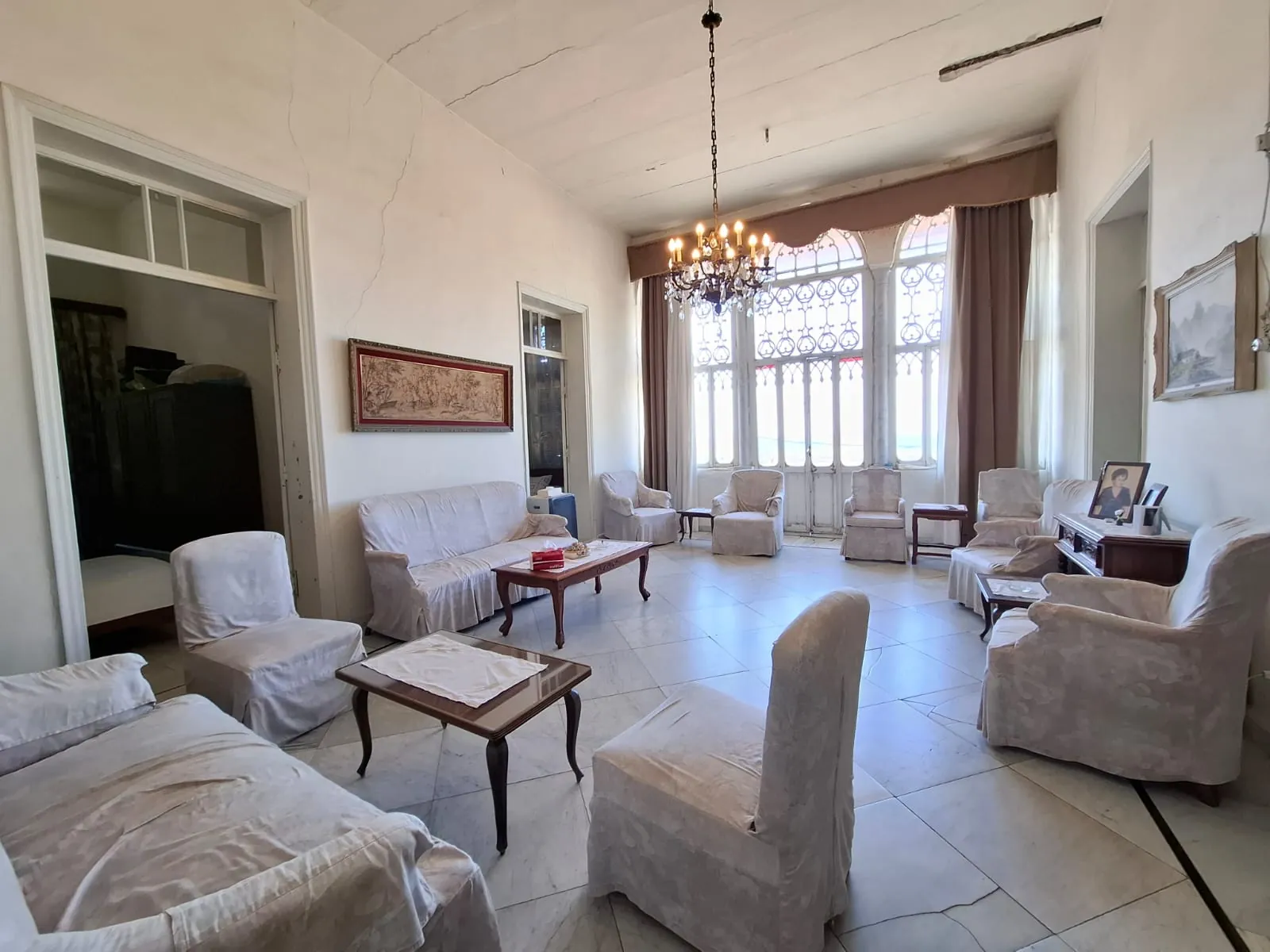 Commercial Traditional House For Rent In Maameltein — الصورة 2