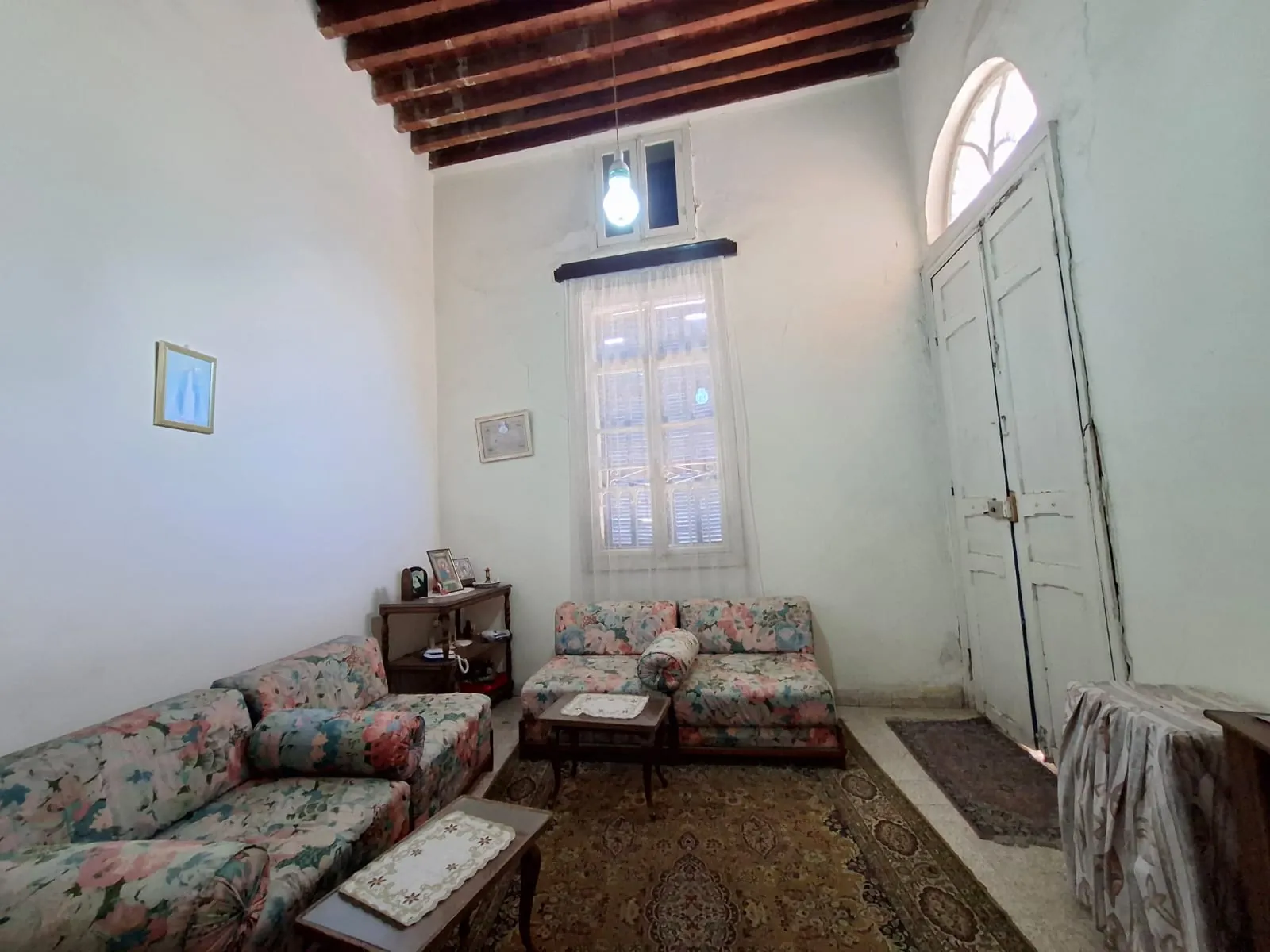 Commercial Traditional House For Rent In Maameltein — الصورة 8