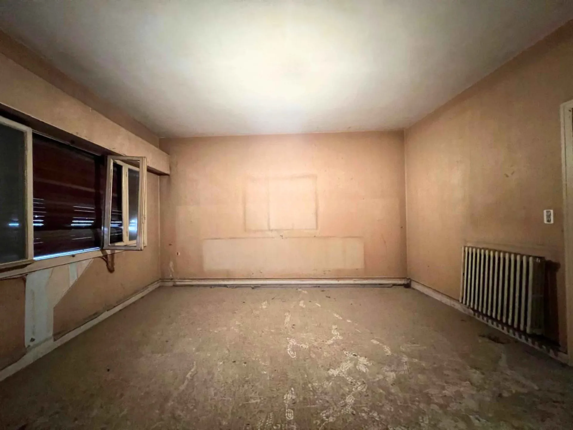 3-Bedroom Apartment For Sale in Achrafieh, Hotel Alexandre — الصورة 4