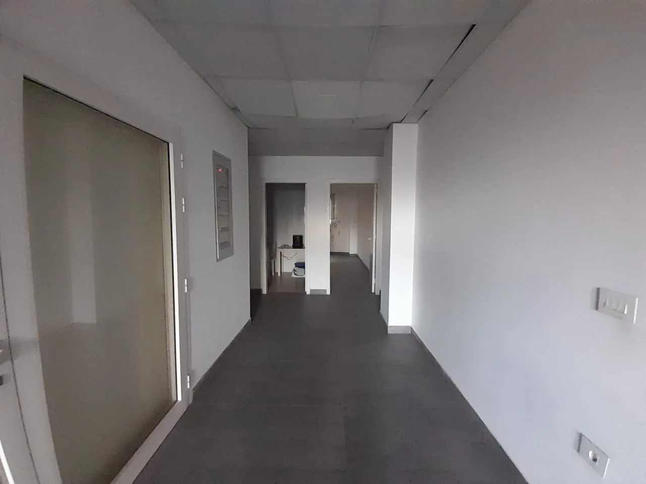 An Industrial Building Grade1 For Sale in Mkalles — الصورة 4