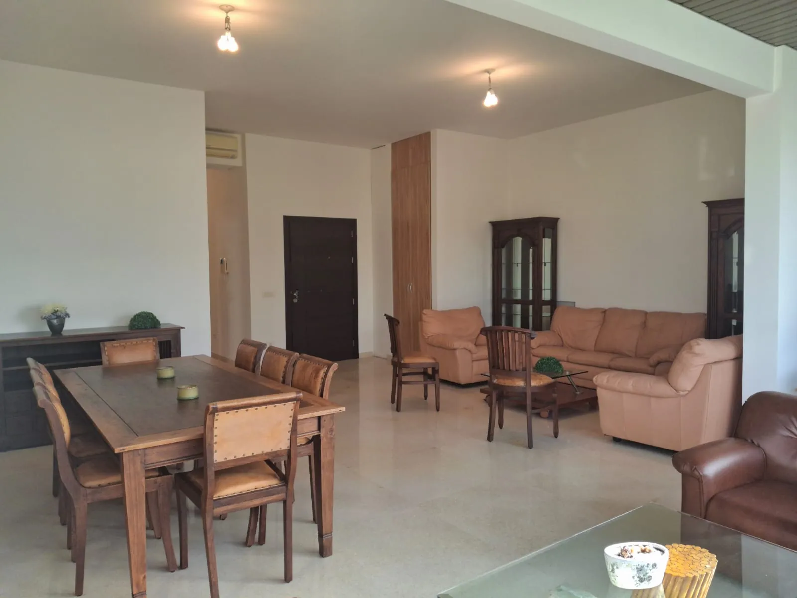 Furnished 2-Bedroom Apartment with Garden For Sale in Aoukar Bellevue — الصورة 3