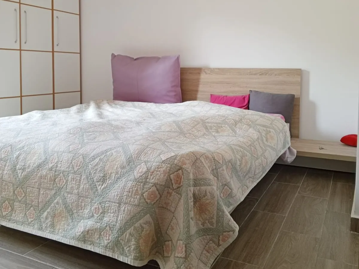 Furnished 2-Bedroom Duplex Apartment For Sale in Hboub, Jbeil — الصورة 6