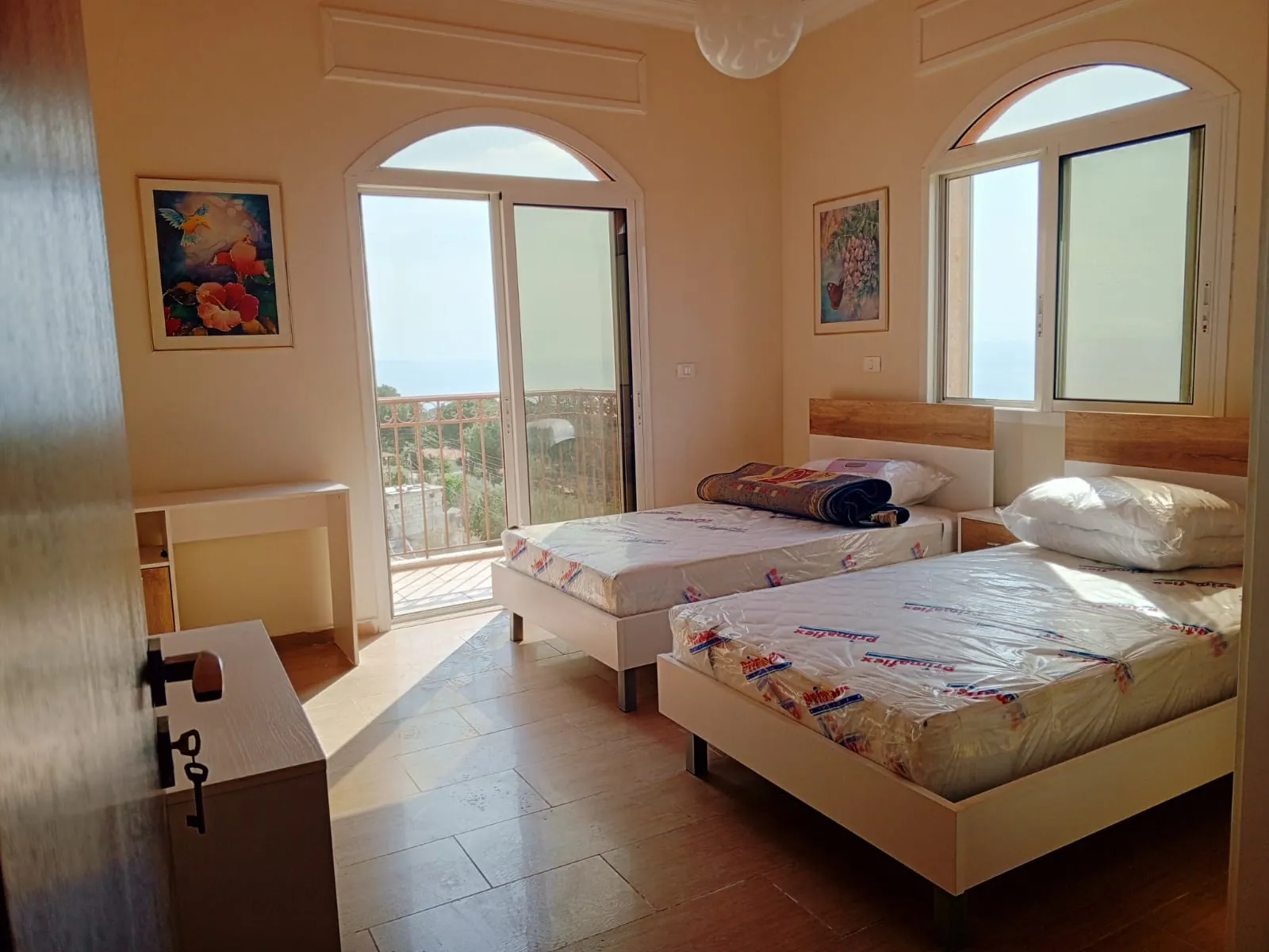 Triplex Villa with Terrace and Sea & Mountain view For Sale in in Edde, Jbeil — الصورة 7