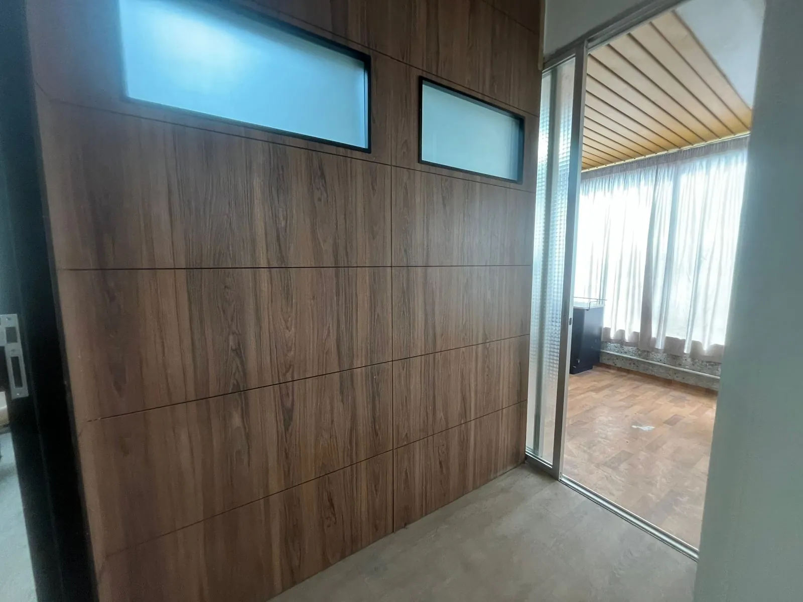 80 SQM Polyclinic For Rent in Achrafieh, Roum — photo 7