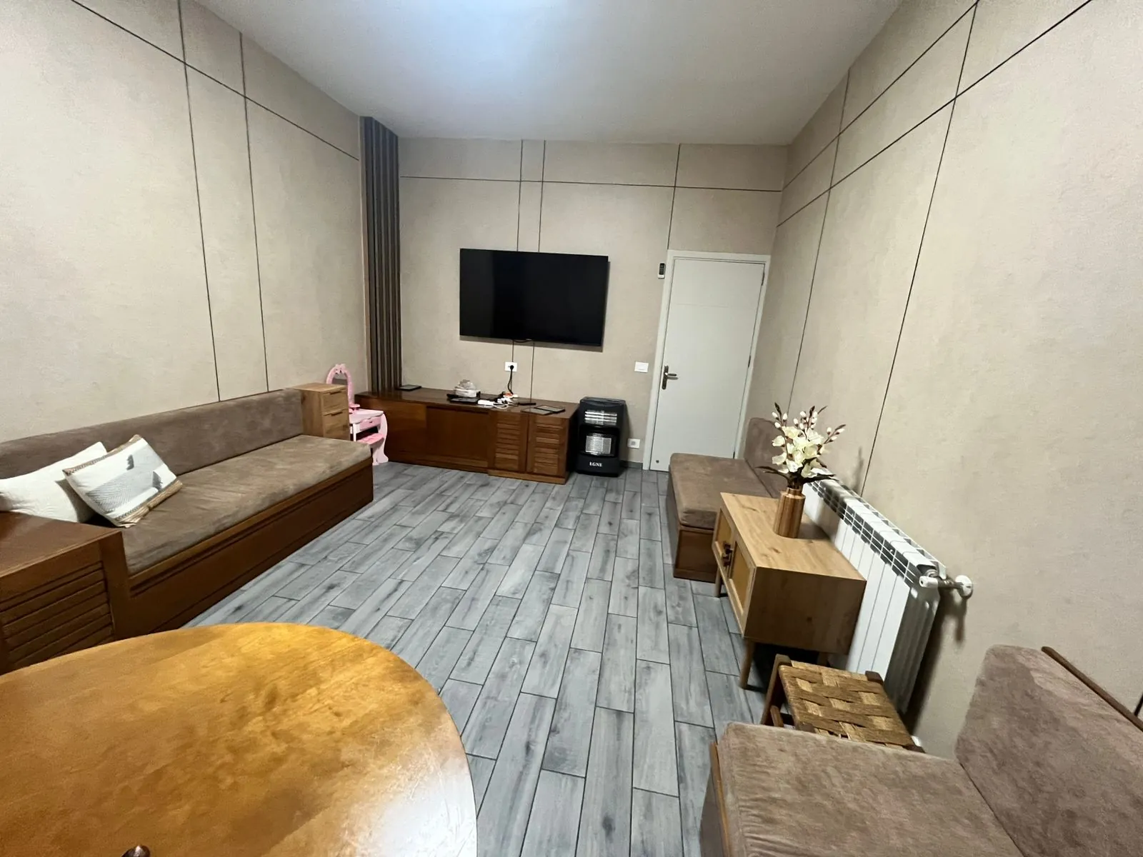 Furnished Apartment with Sea & Mountain View For Sale in Jbeil — الصورة 6