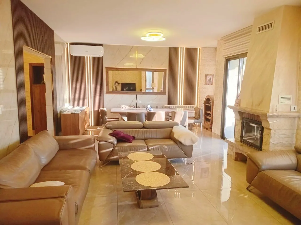 Villa with Terrace and Mountain & Sea Views For Sale in Adonis, Kesrouane — الصورة 2