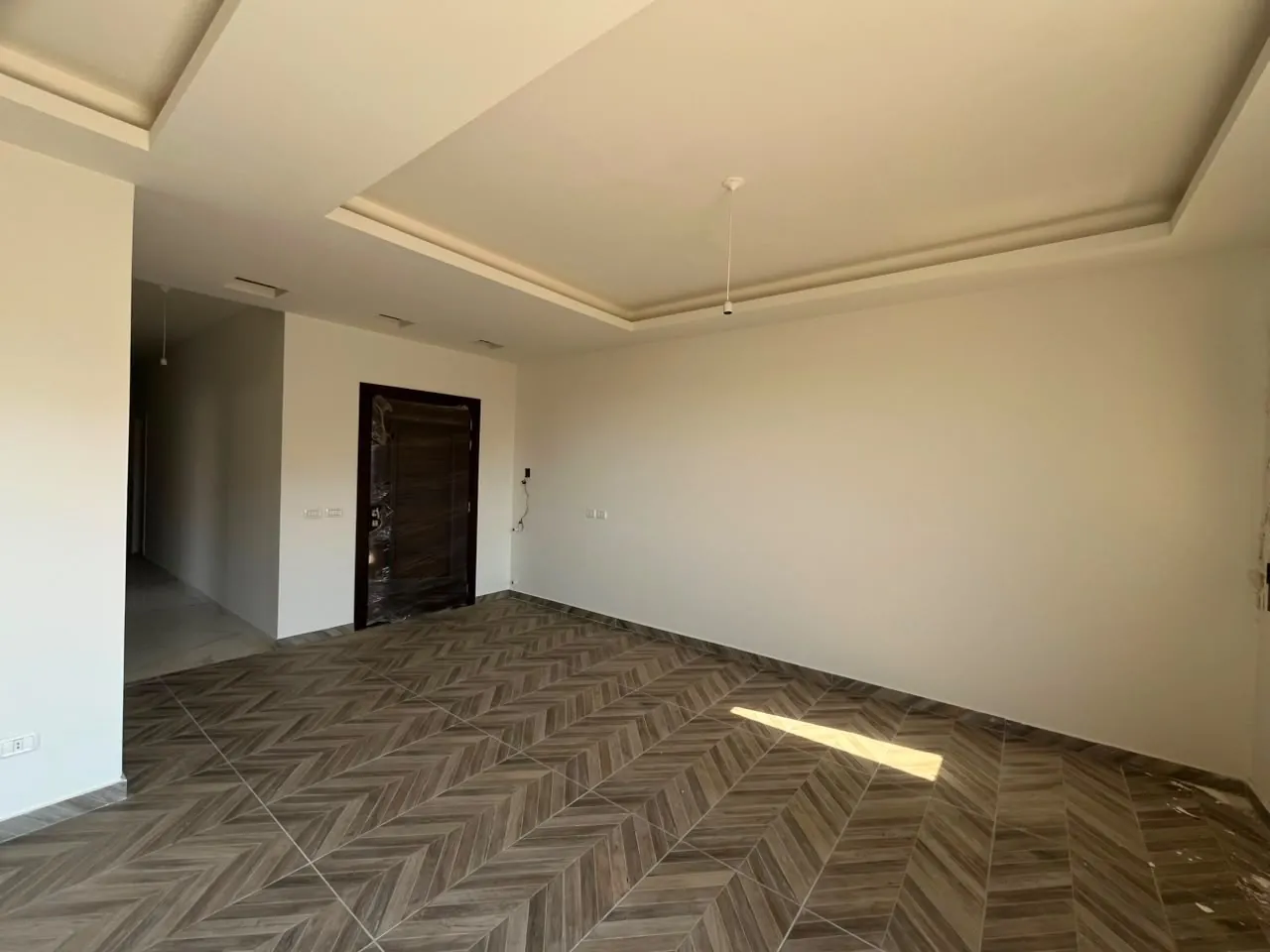 4-Bedroom Apartment with Sea View For Sale in Koura — الصورة 2