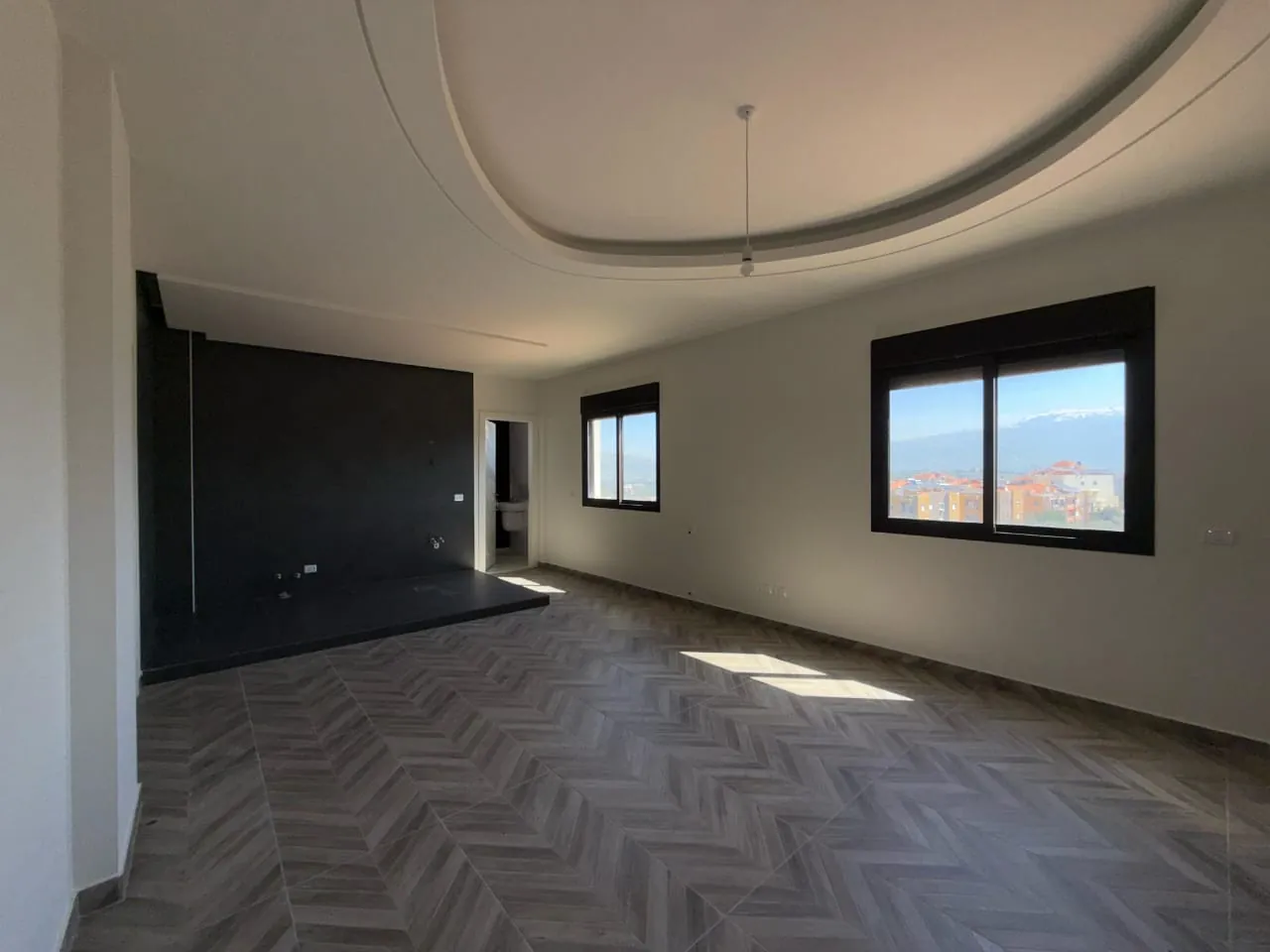 4-Bedroom Apartment with Sea View For Sale in Koura — الصورة 3