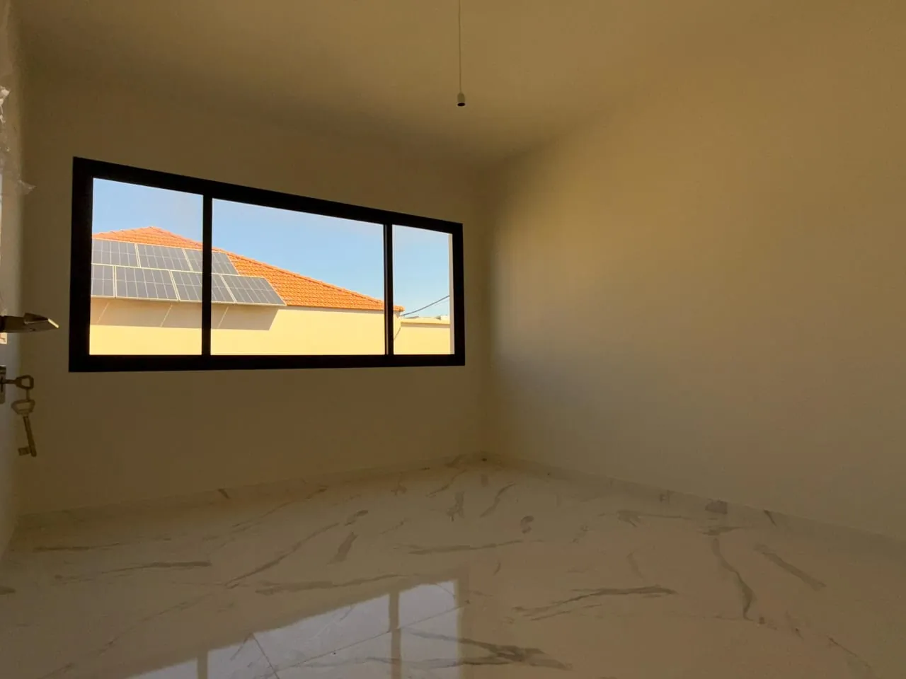 4-Bedroom Apartment with Sea View For Sale in Koura — الصورة 7