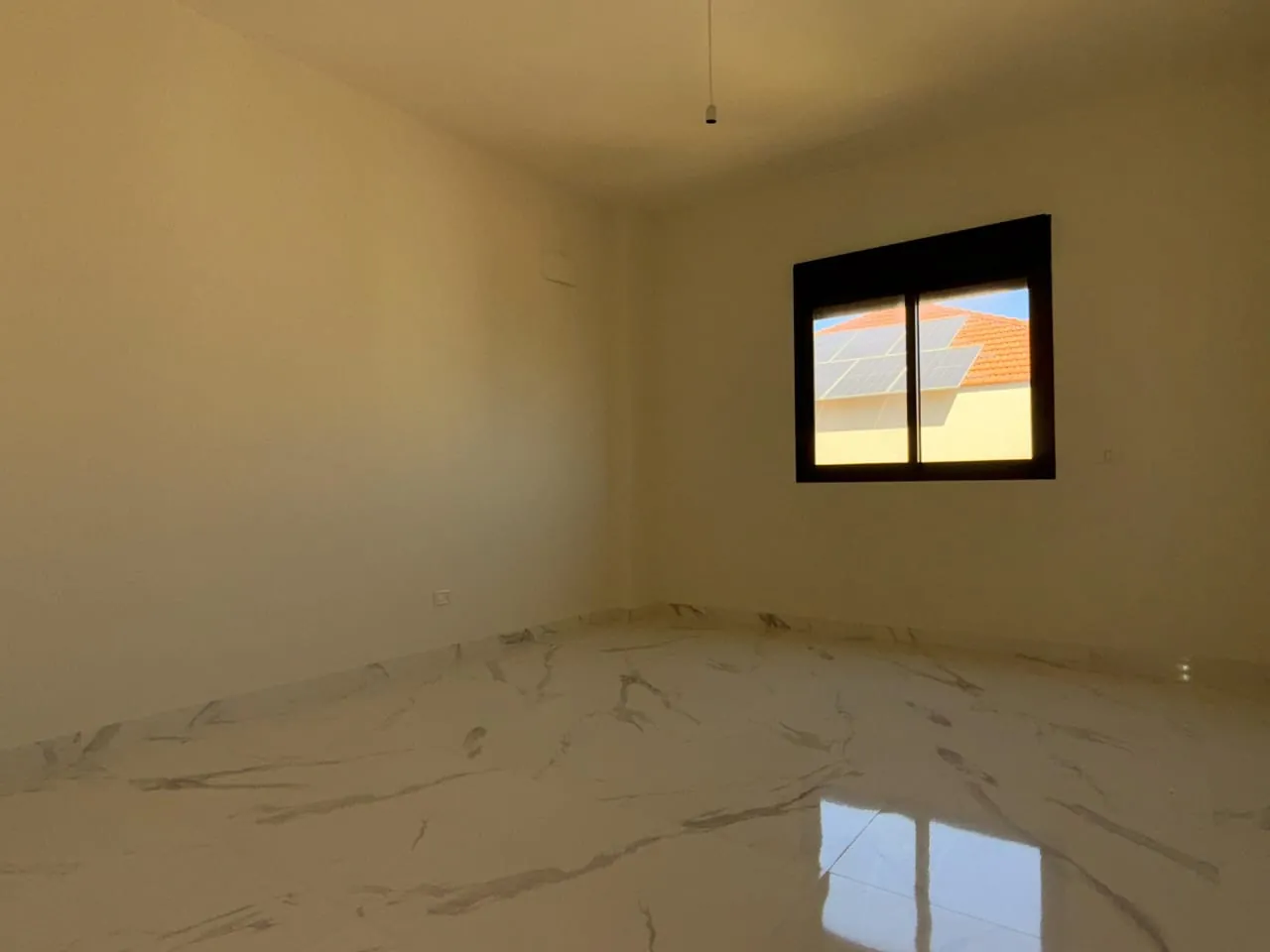 4-Bedroom Apartment with Sea View For Sale in Koura — الصورة 8