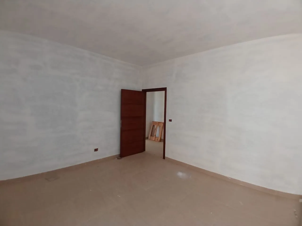 3-Bedroom Apartment with Terrace in Calm Area For Sale in Beit Chabeb — الصورة 6