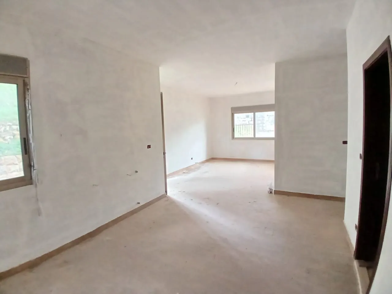3-Bedroom Apartment in Calm Area For Sale in Beit Chabeb — الصورة 3