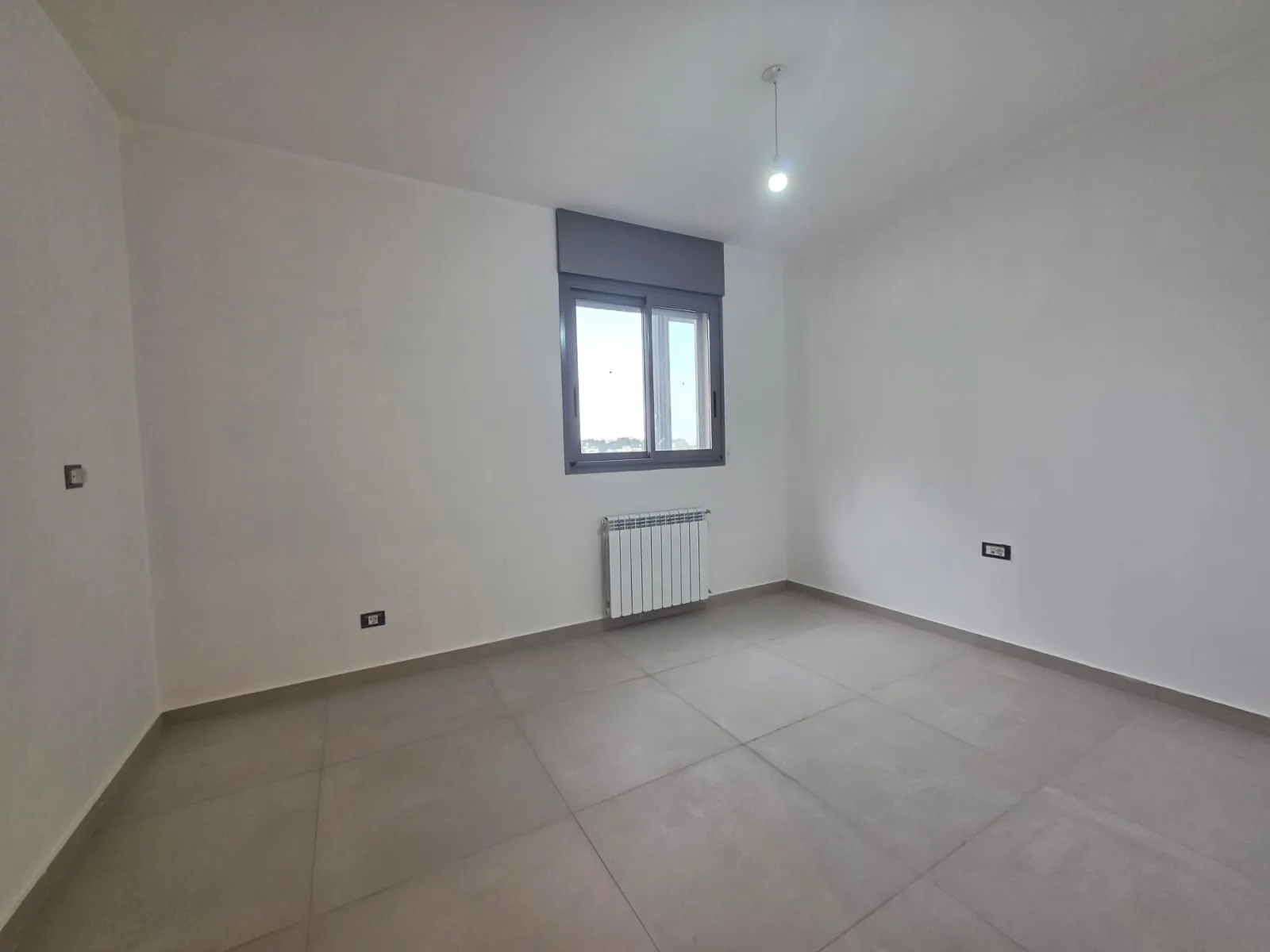 Beautiful Apartment For Sale in A High-End Building in Hazmieh — الصورة 8