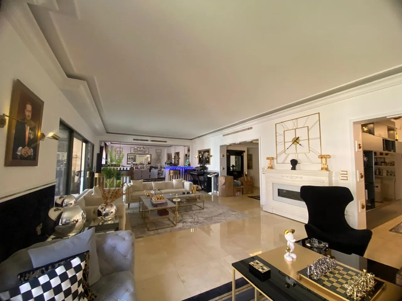 Luxury Living! Unfurnished 3-Bedroom Apartment For Rent in Uneso — الصورة 2