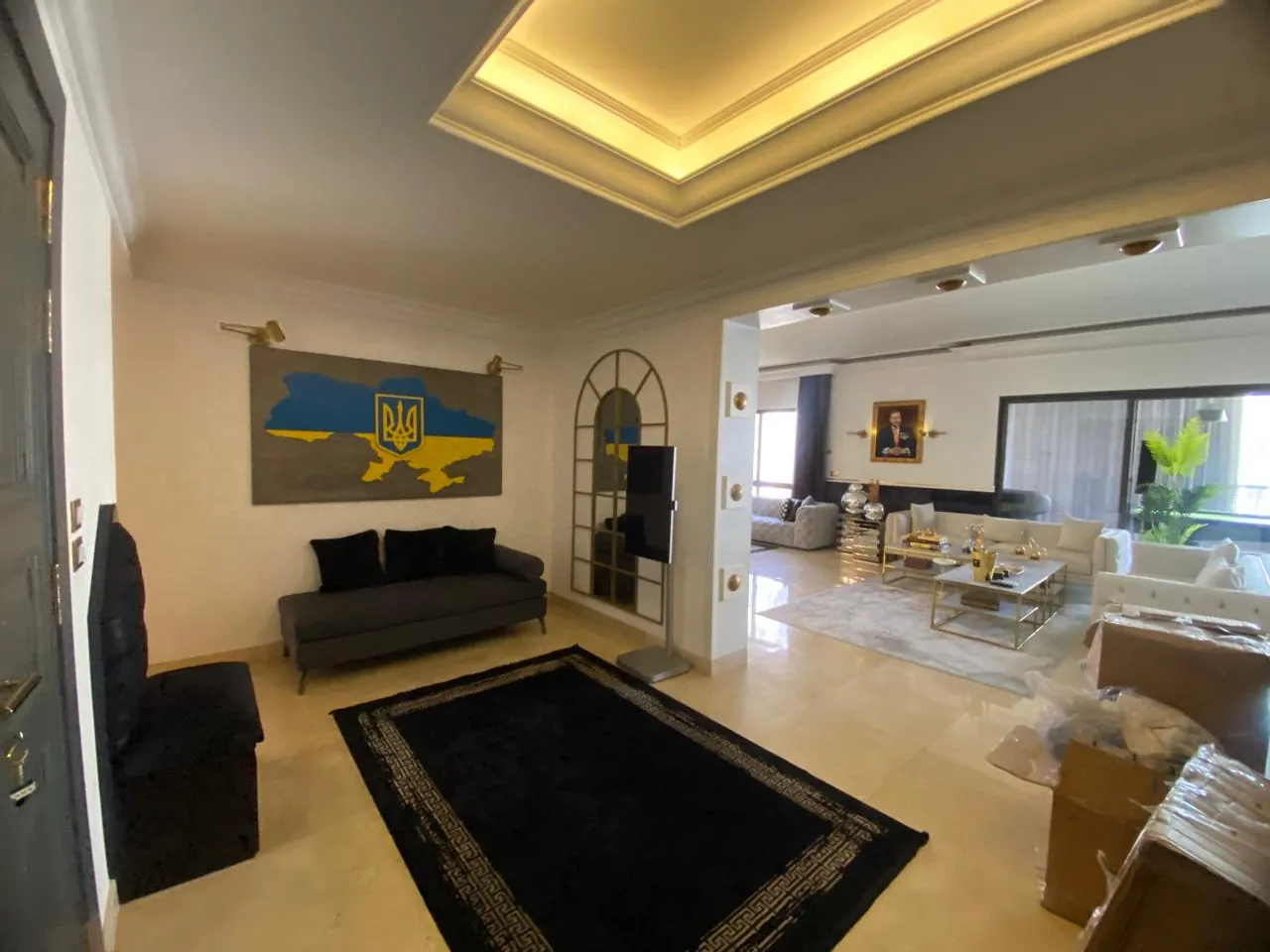 Luxury Living! Unfurnished 3-Bedroom Apartment For Rent in Uneso — الصورة 6