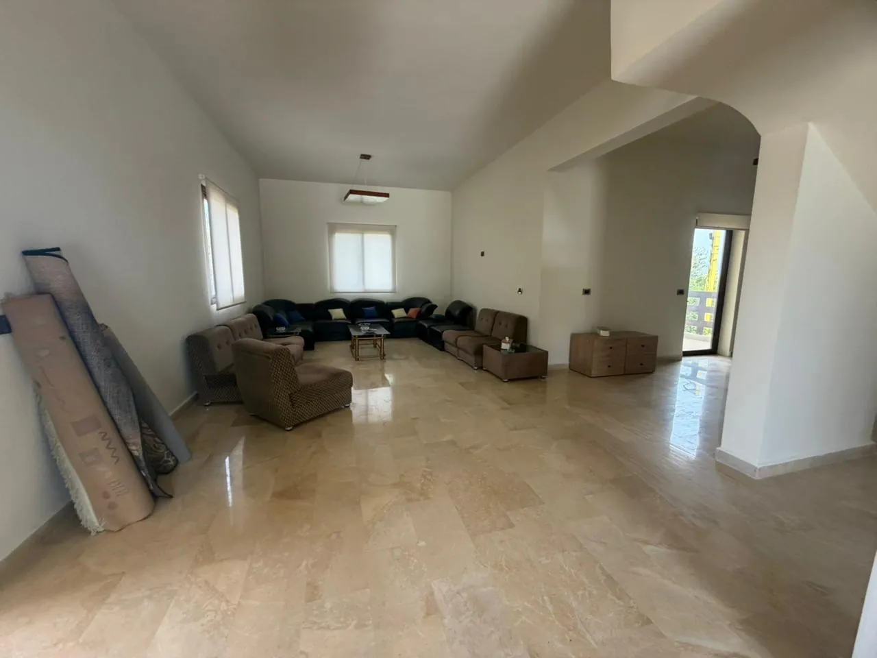 Spacious Duplex With Terrace For Rent in Simar Jbeil, Batroun — الصورة 2