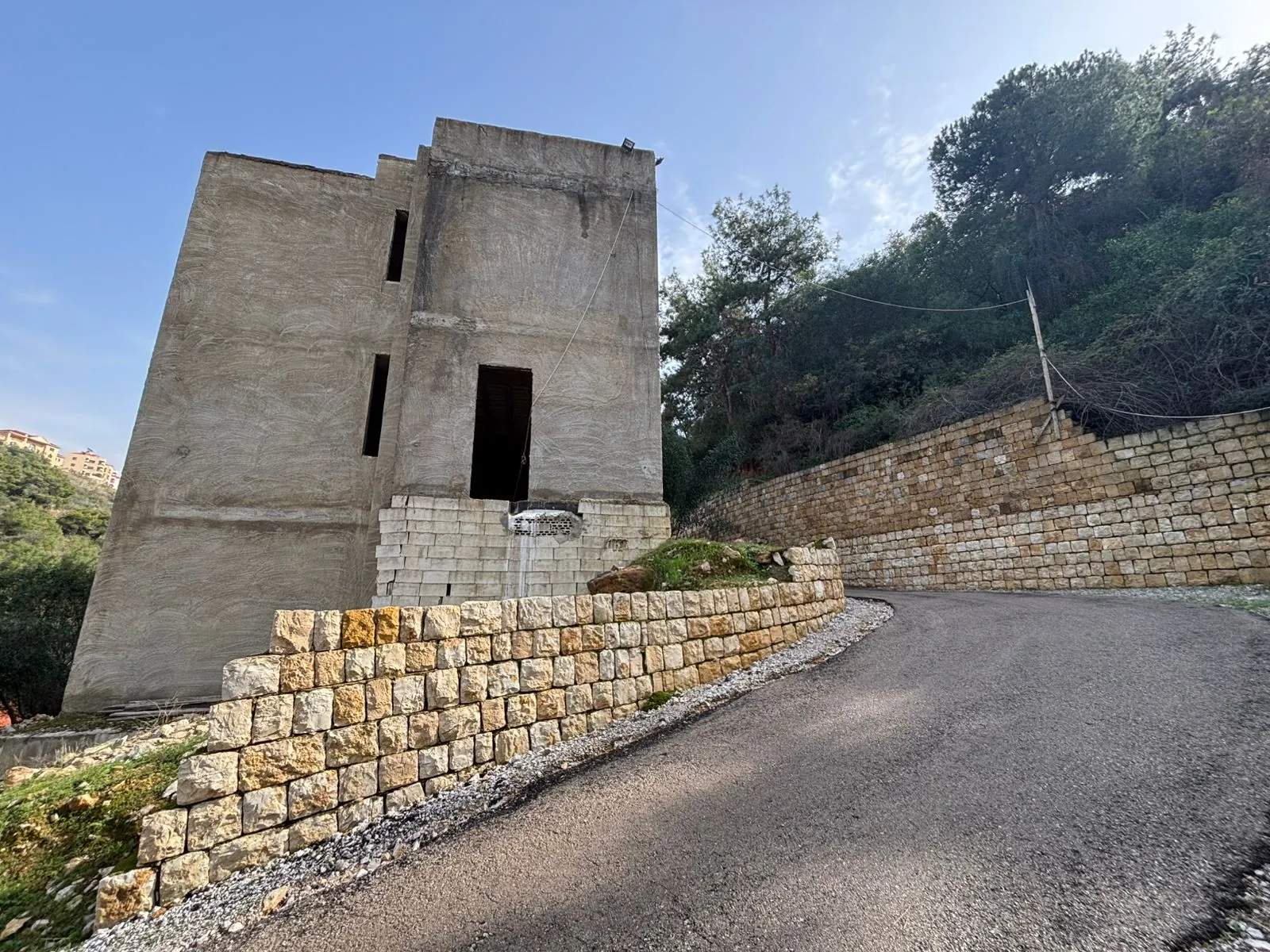 Core And Shell Villa With Garden For Sale In Aoukar — الصورة 5