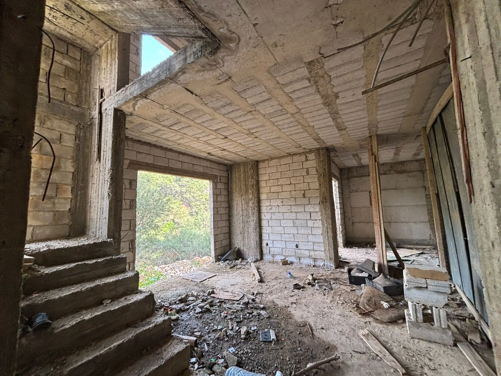 Core And Shell Villa With Garden For Sale In Aoukar — الصورة 6