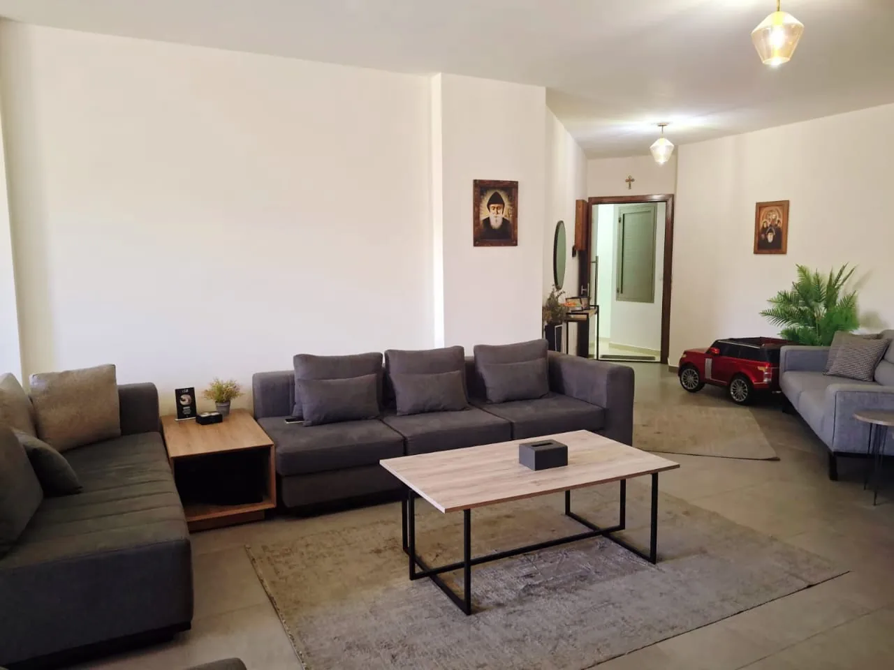 2-Bedroom Furnished Apartment For Sale In A Gated Community in Hboub, Jbeil — الصورة 2