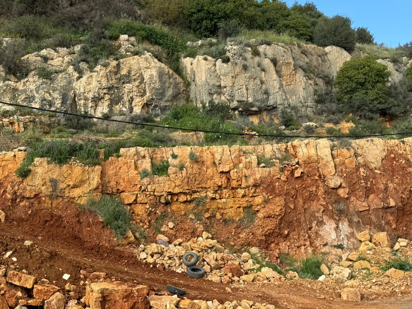 A 1000 SQM Land For Sale in Mansourieh — photo 2