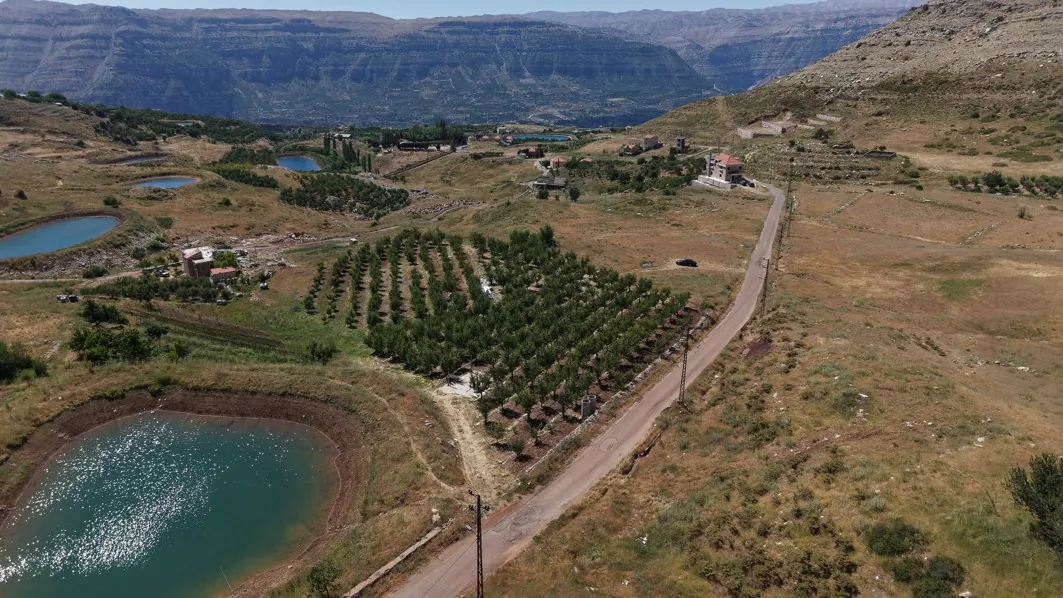 Great Investment Opportunity! 6,550 SQM Land For Sale in Laqlouq, Jbeil — الصورة 2