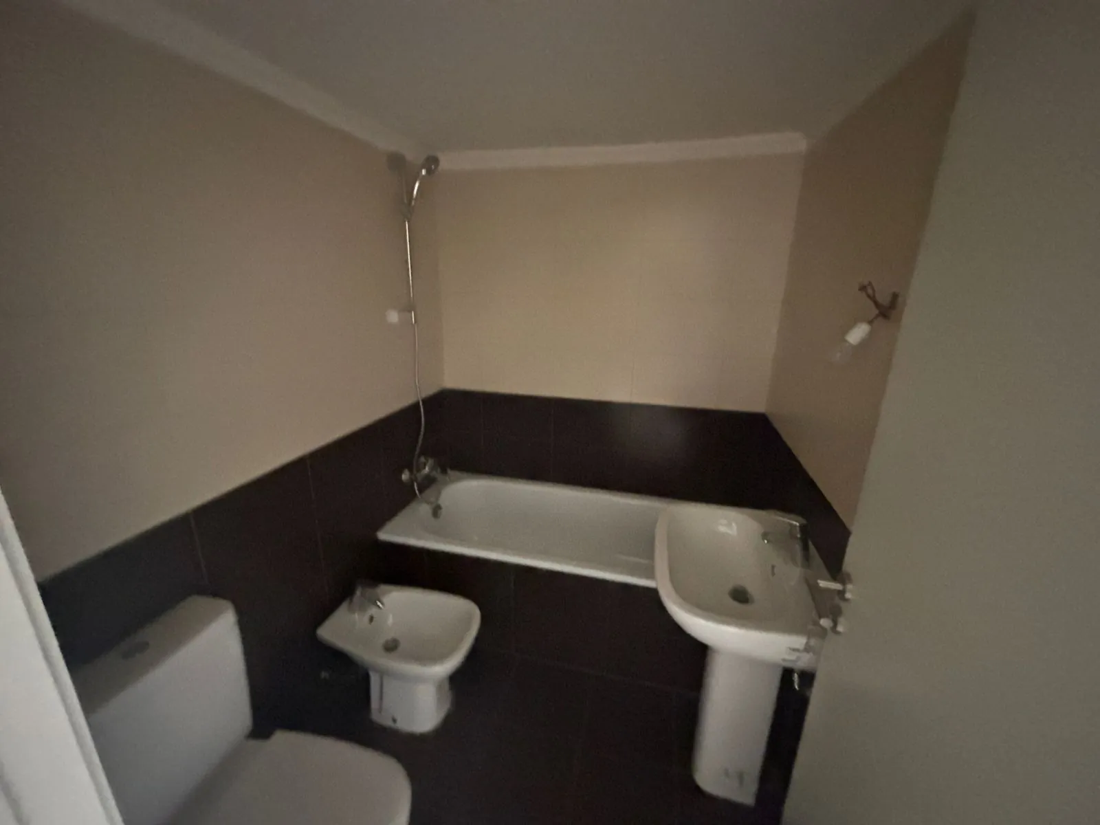 Beautiful Apartment For Sale in Jal El Dib — الصورة 9