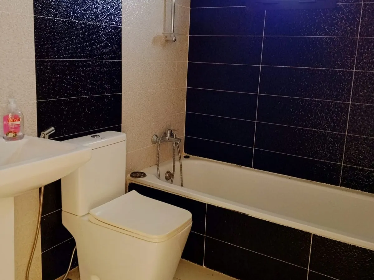 3-Bedroom Apartment With Mountain View in Al Nakhle, Koura — الصورة 9