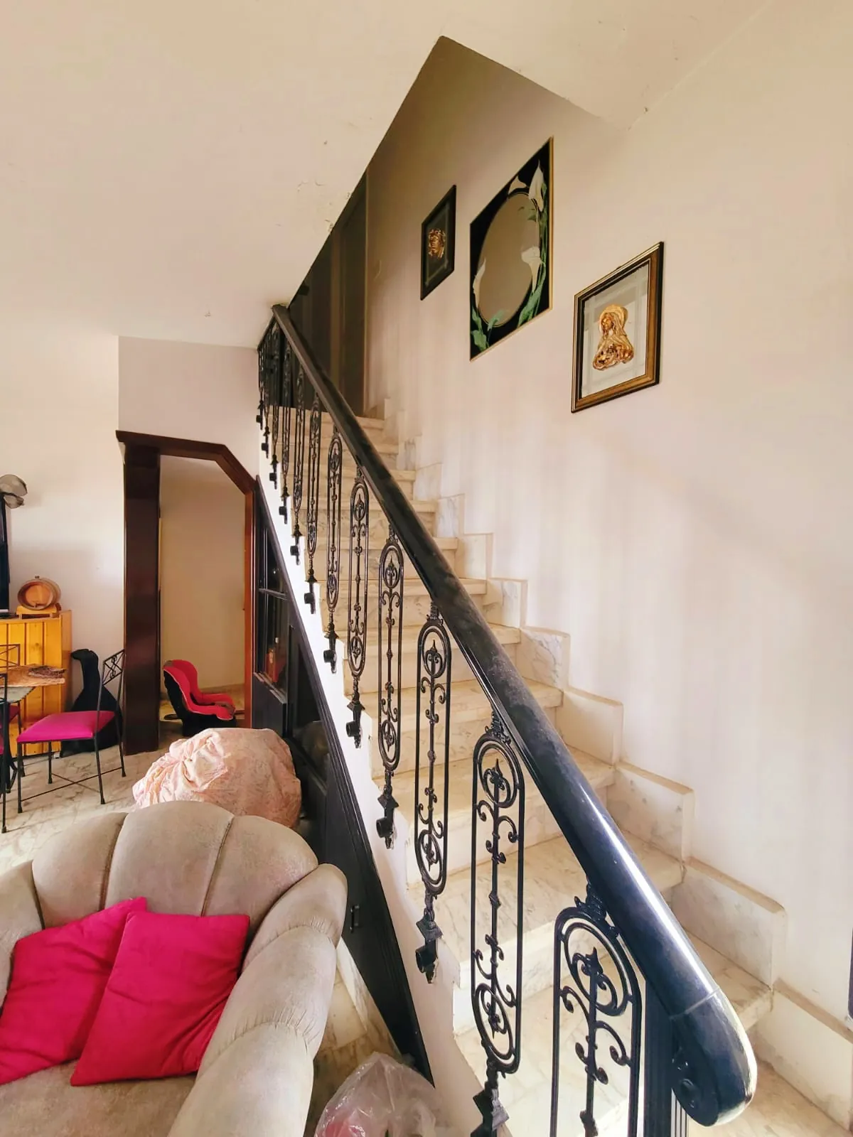 Furnished Duplex Apartment With Mountain View For Sale in Nahr Ibrahim, Jbeil — الصورة 4