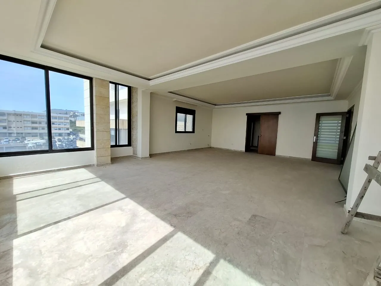 3-Bedroom Apartment with Sea View For Sale in Adma — الصورة 2
