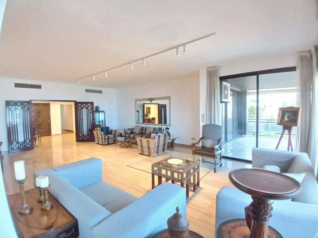 Spacious & Furnished Apartment with Nice View For Rent in Rabieh — الصورة 5