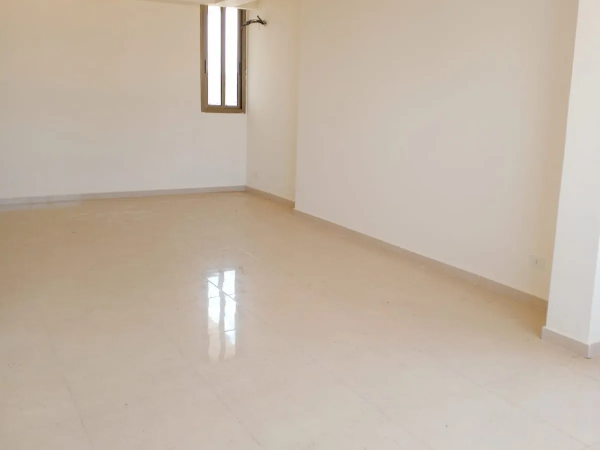 3-Bedroom Apartment with Sea View For Sale in Koura — الصورة 5