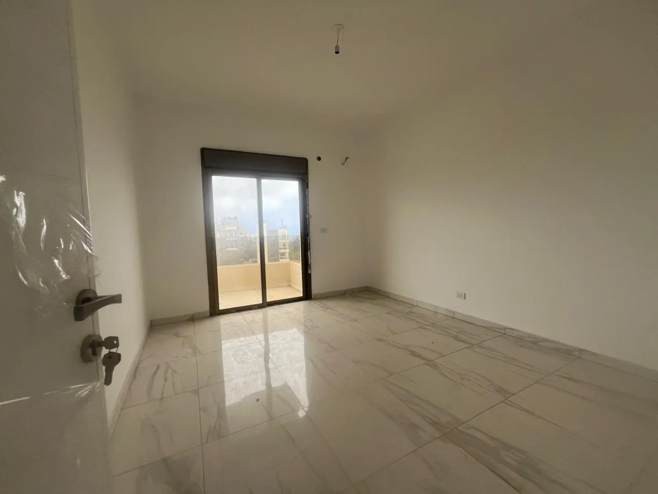 Brand New 3-Bedroom Duplex with Sea View For Sale in Koura — الصورة 7